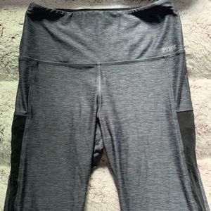 Victory Secret Pink leggings!!!